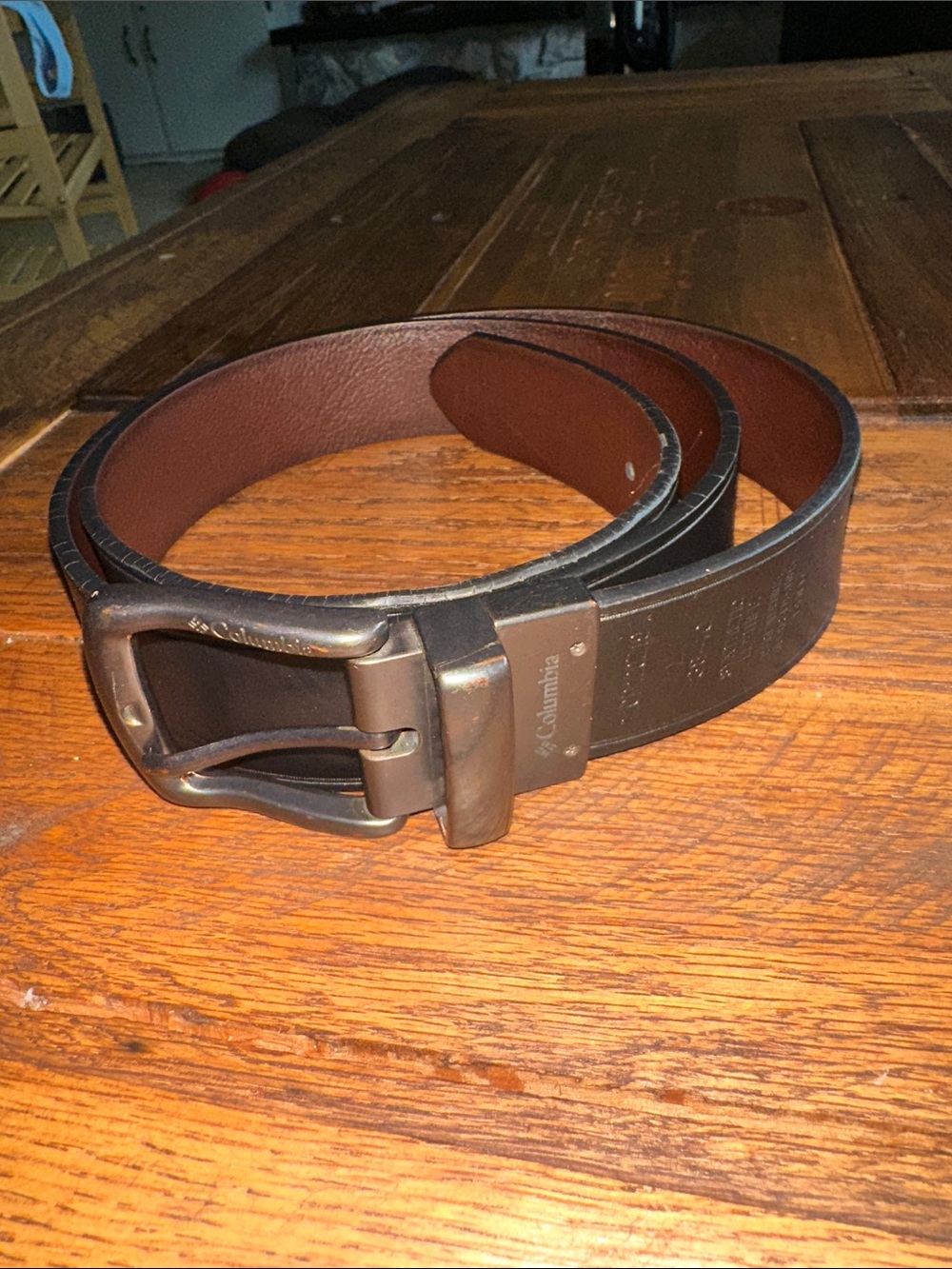 Columbia Men's Dark Brown Leather Belt with Metal Buckle